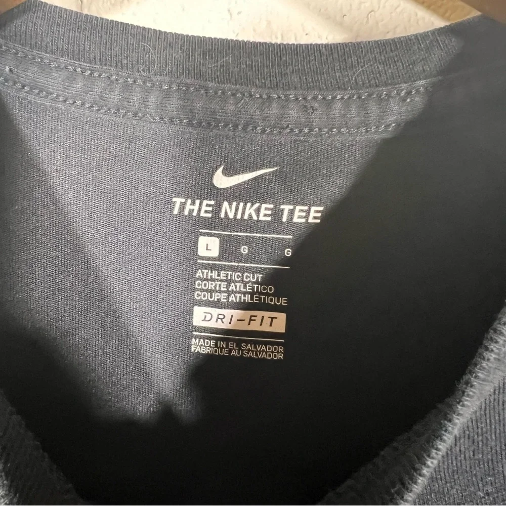 Nike Beast T-Shirt Size Large